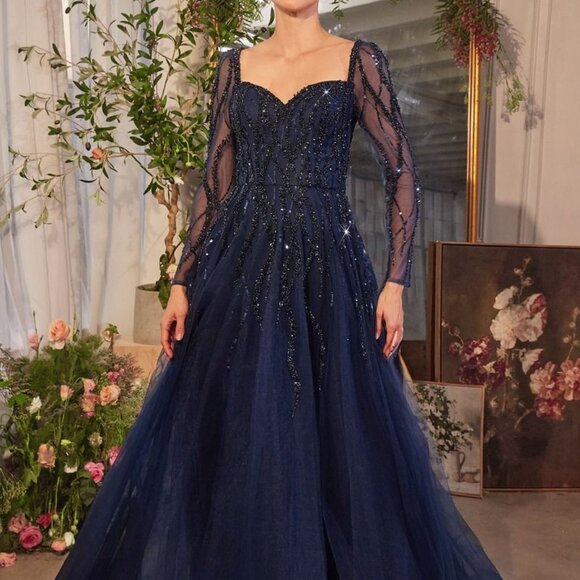 Women's Chiffon Bridesmaid Dress - Long V-Neck Wedding Party Gown With Slit  Wedding Guest Dress Formal